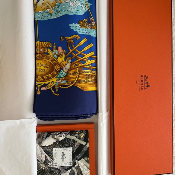 Hermes “Voiles de Lumiere” Silk Scarf NEW - Picture 2 of 4